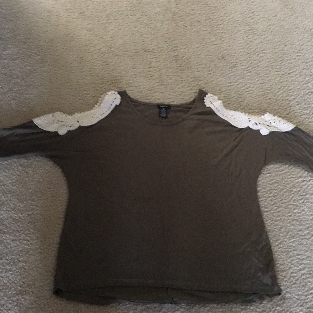 Rue21 peel a boo shoulder